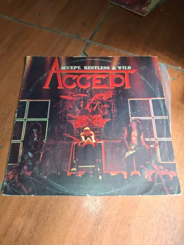 Discos de rock a venda