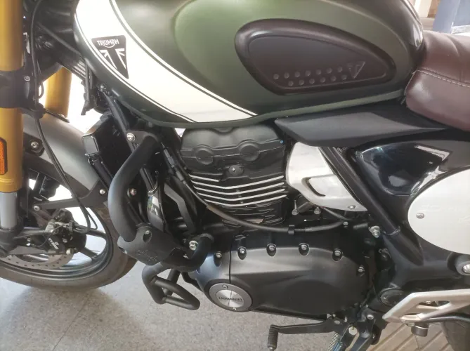 Triumph Scrambler 400x