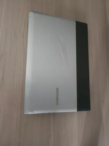 Notebook Samsung i3 4GB Ram SSD