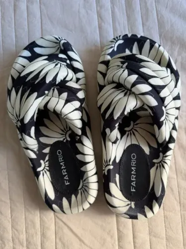 chinelo farm 35