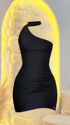 Lote de vestidos em Poliamida