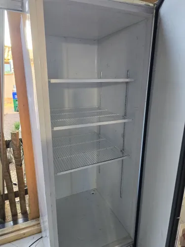 Freezer vertical 560lts