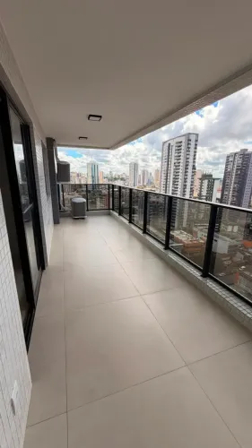Apartamento Semi Mobiliado | Batista Campos | 02 Quartos | Andar Alto | Sacada Gourmet