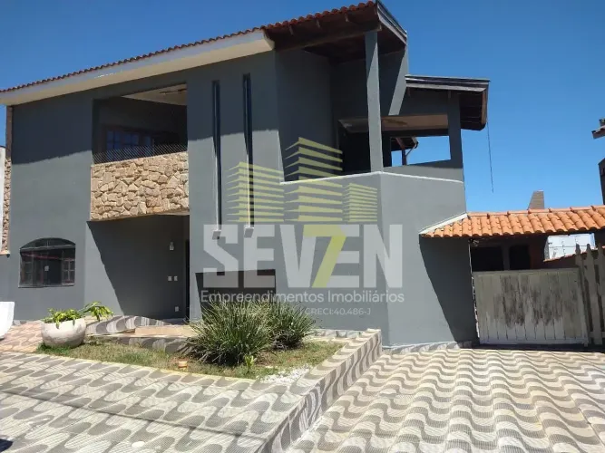 Casa com 4 Quartos no Village Campo Novo Bauru Piscina e Amplo Espaço