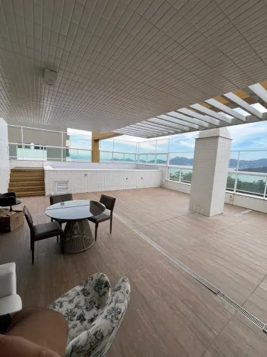 Cobertura com piscina no Jazz Club Beira Mar Norte