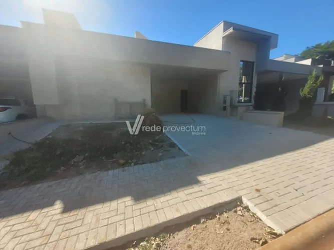 Casa térrea a venda no Condomínio Residencial Club Portinari de Paulínia.