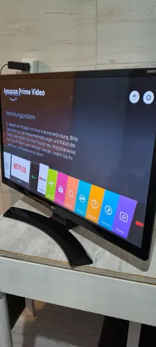 "Smart TV LG 28'' Wi-Fi, Netflix, YouTube, Amazon Prime, funcionando perfeitamente!