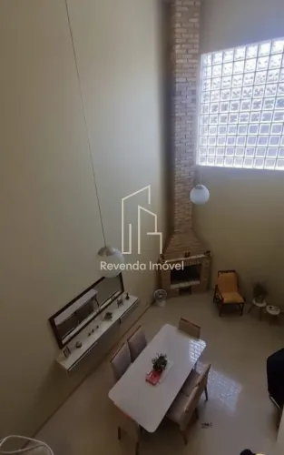 Linda Casa em Condomínio no Parque do Terceiro Lago - São Paulo-SP 3 Quartos, 2 Suítes, 3