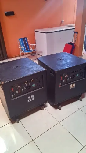 Vendo 2 subs da oneal de 18 polegadas em ótimo estado de conservação