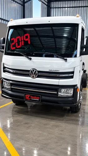 Vw 6160 ano 2019 com apenas 106 mil km