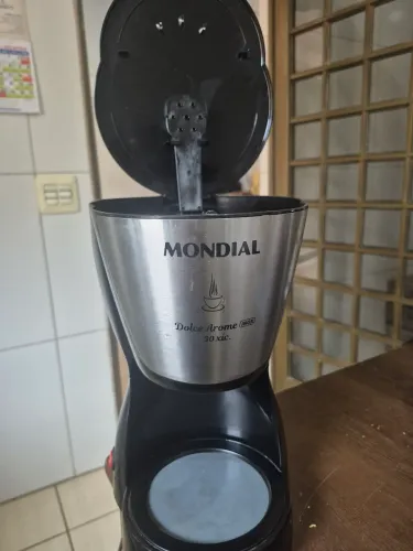 Cafeteira Elétrica Mondial Dolce Arome Inox (30 Xícaras) - Ótimo Estado