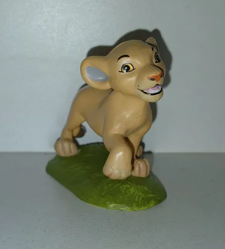 BONECA MINIATURA DISNEY REI LEÃO NALA CRIANÇA