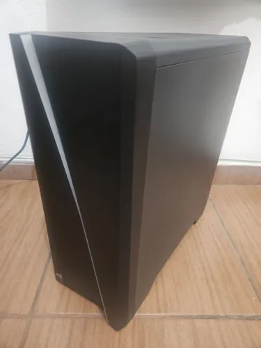 Pc i7 9700F + GTX1050 ti + 16GB RAM + SSD KINGSTON 512 GB