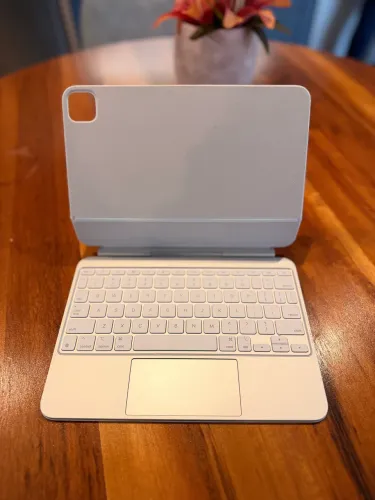 Magic Keyboard original Apple para iPad Pro