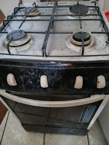 Fogão funcionando entrega