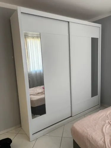 Guarda roupa Grande com duas portas, casal, com espelhos