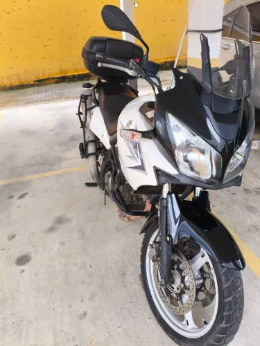 Suzuki V-Strom 650