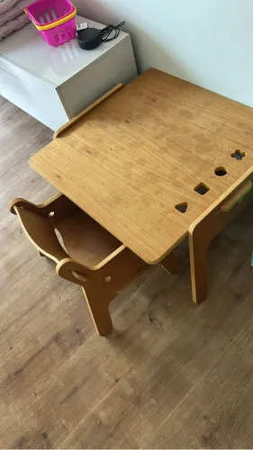 Mesa infantil