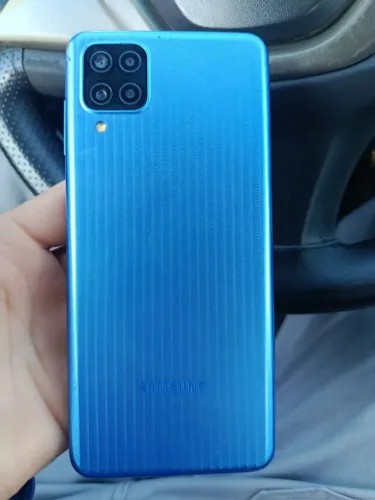 Samsung M12 64G 4G ram