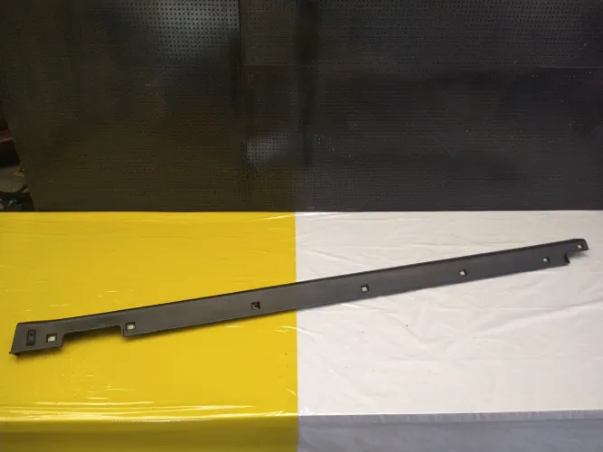 Spoiler Lado Direito Santa Fé 3.3 2014 Leia - 87752-2w000 Preto