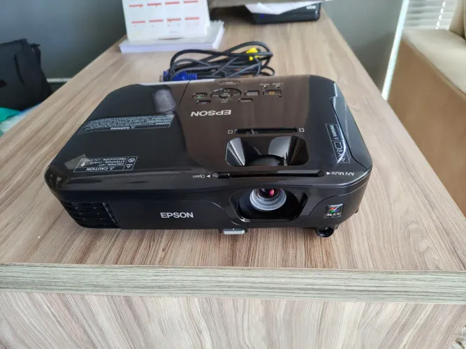Projetor epson Power lite s12+