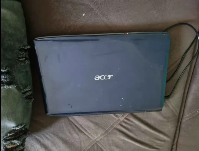Notebook Acer 120SSD E WINDOWS 10 - Vendo Ou Troco