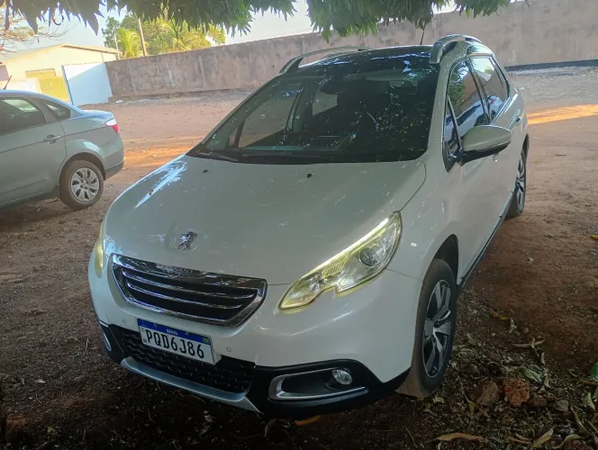 Peugeot 2008 Griffe 1.6 Flex 16V 5P Aut. 2016