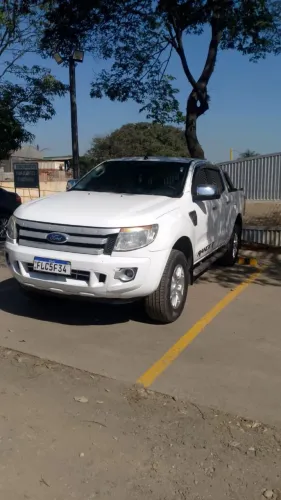 Ford Ranger XLT 2.5 16V 4X2 CD Flex 2014