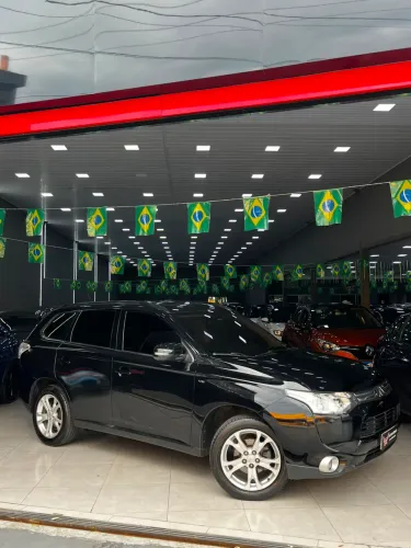 Mitsubishi Outlander 3.0/ GT 3.0 V6 Aut. 2015