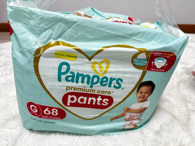 Fralda Pampers premium care Pants G 68 unidades 