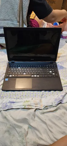 Notebook Acer Aspire ES1-531 (Para Conserto / Retirada de Peças ou Uso com Detalhes)