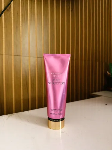Body Cream Victoria Secrets - Pure Seduction