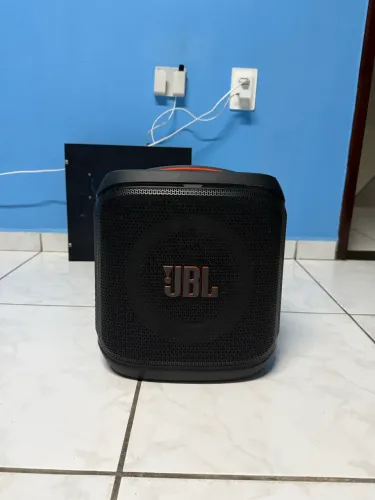 JBL PARTYBOX ENCORE ESSENTIAL 2