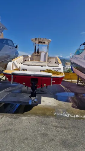 Vende - se lancha top fish 27 pés