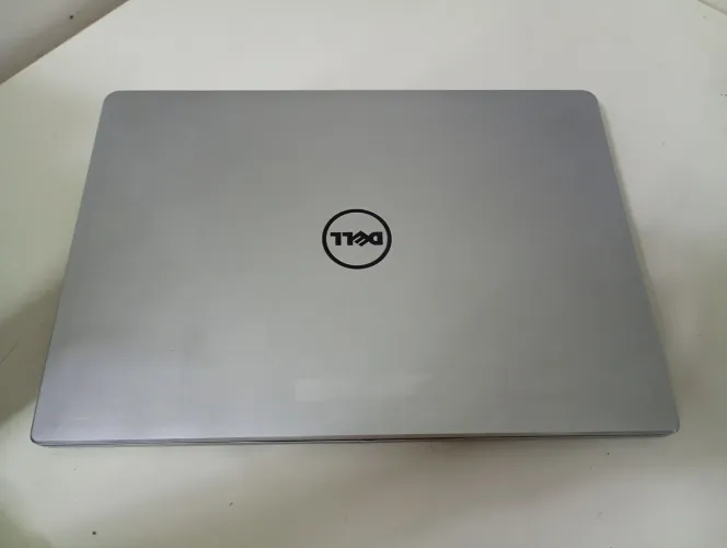 Notebook Dell latitude i7 7gen com placa de vídeo 12 de memória ram SSD 480