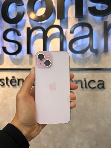 iPhone 15