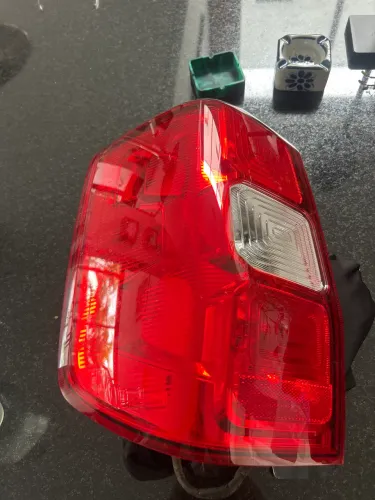 Farol traseiro ranger , original e novo
