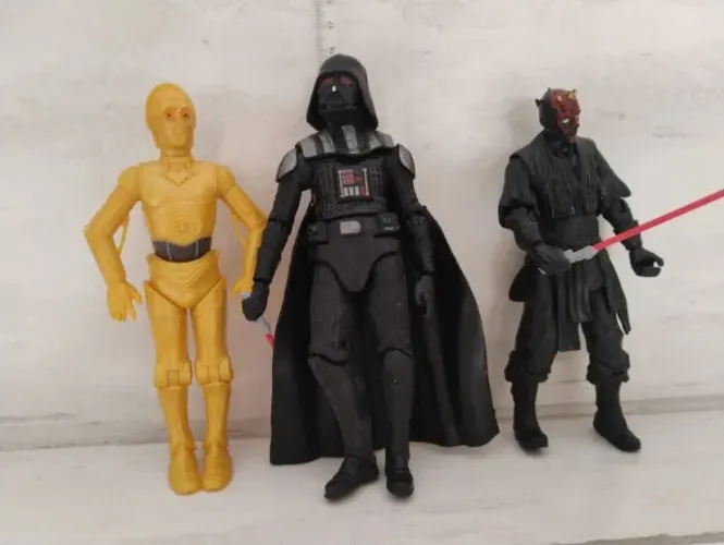 3 personagens de Star Wars