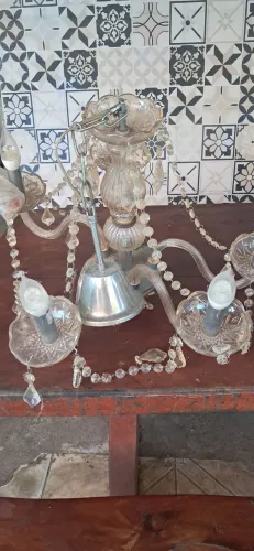 Vendo lustre usado