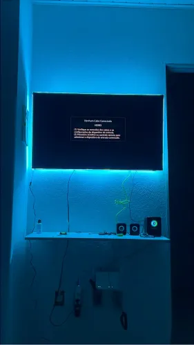 Vende-se Smart Tv Samsung 42 polegadas e caixa de som