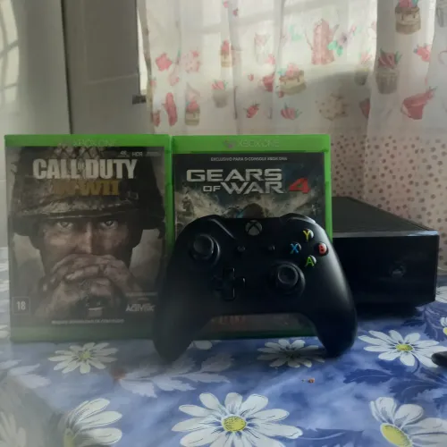 Xbox one fat 1 controle(original) e dois 2 jogos