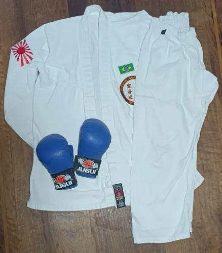 Kimono e luva infantil - karatê judo jiu jitsu