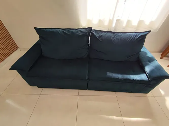Sofá retrátil e reclinável de 4 lugares<br><br>Cor: azul - 2,5 metros de comprimento.<br>