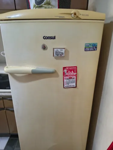 Geladeira Consul degelo