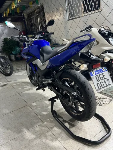 FAZER 250 blueflex