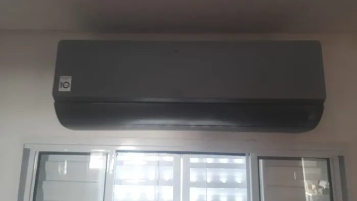 Ar condicionado 12 btus inv cinza