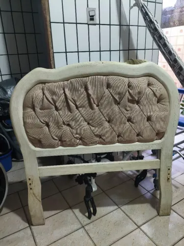 Cama Solteiro tamanho padrão 100% madeira