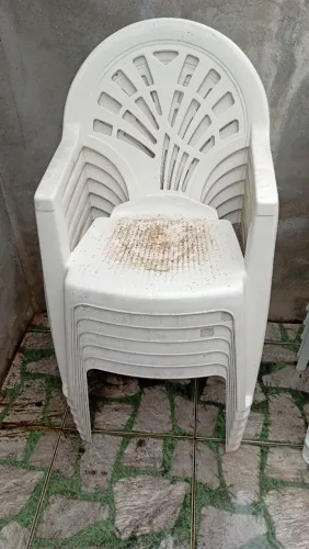 Cadeira plástico 