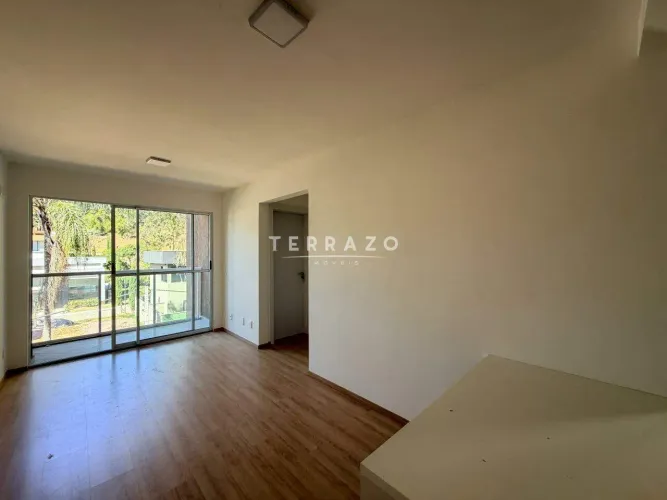 Apartamento 2 quartos sendo 1 suíte na posse!