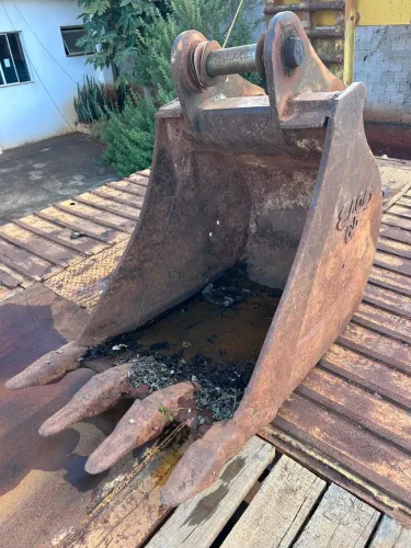 Concha de 80cm escavadeira Newholland